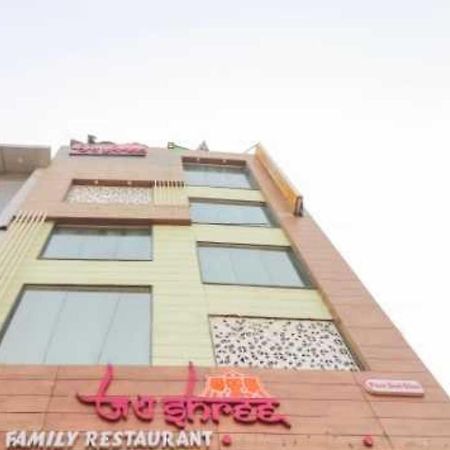 Hotel O Discovery Inn ニューデリー エクステリア 写真